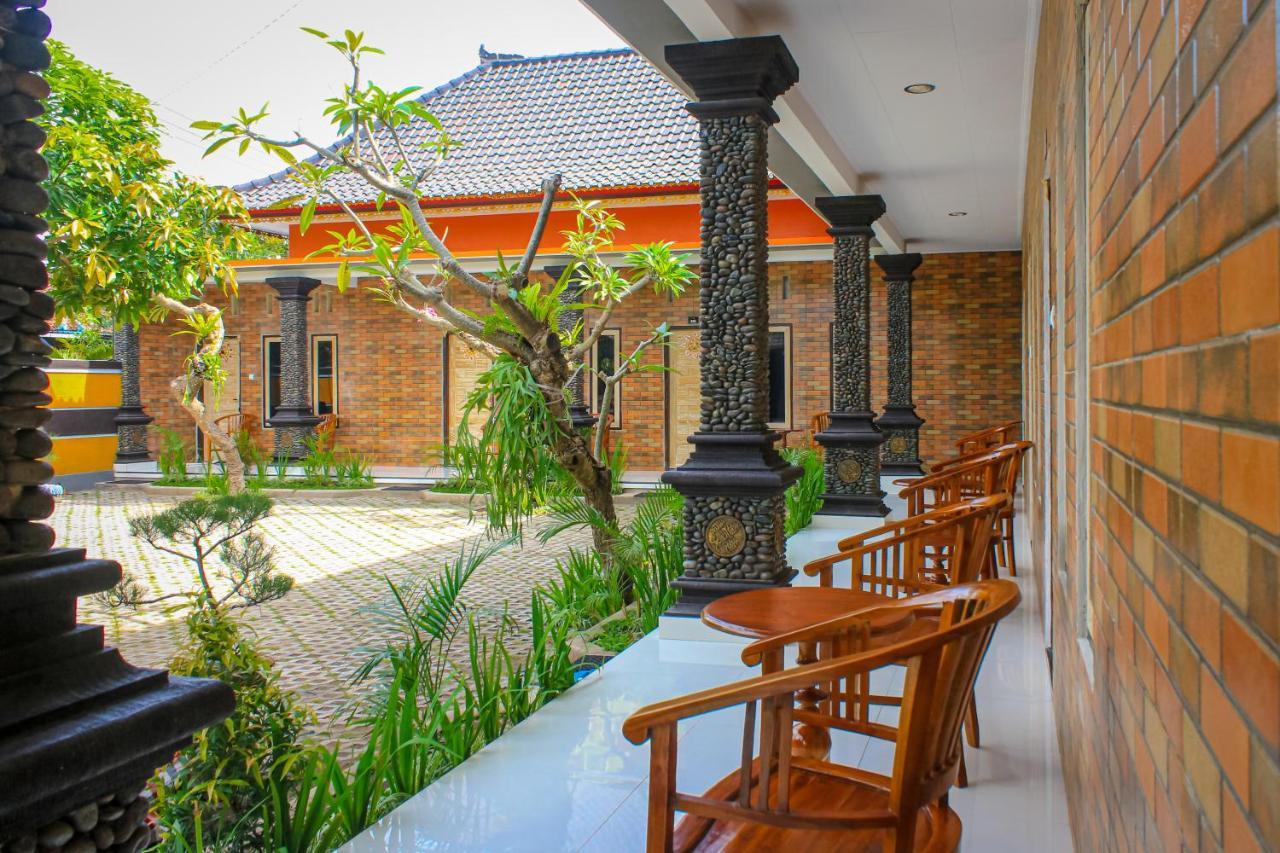 Hotel Niki Jembrana 외부 사진