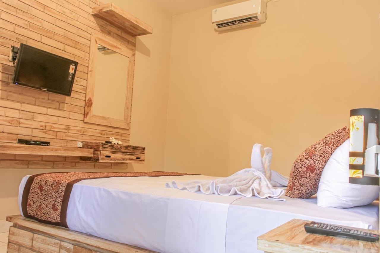 Hotel Niki Jembrana 외부 사진